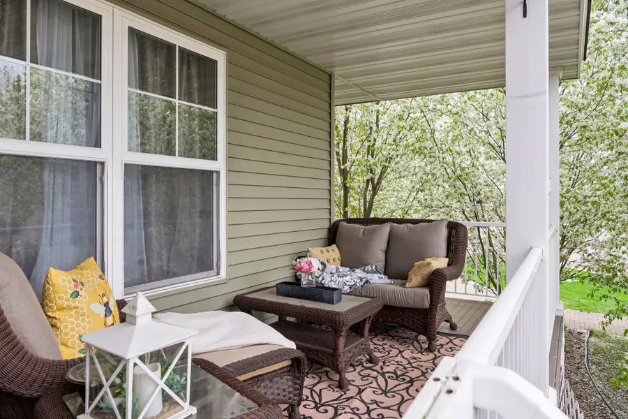 2898 Clover Ridge Drive, Chaska, MN 55318 - #3