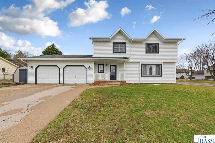 229 Wadsworth Drive, Mankato, MN 56001 - #2