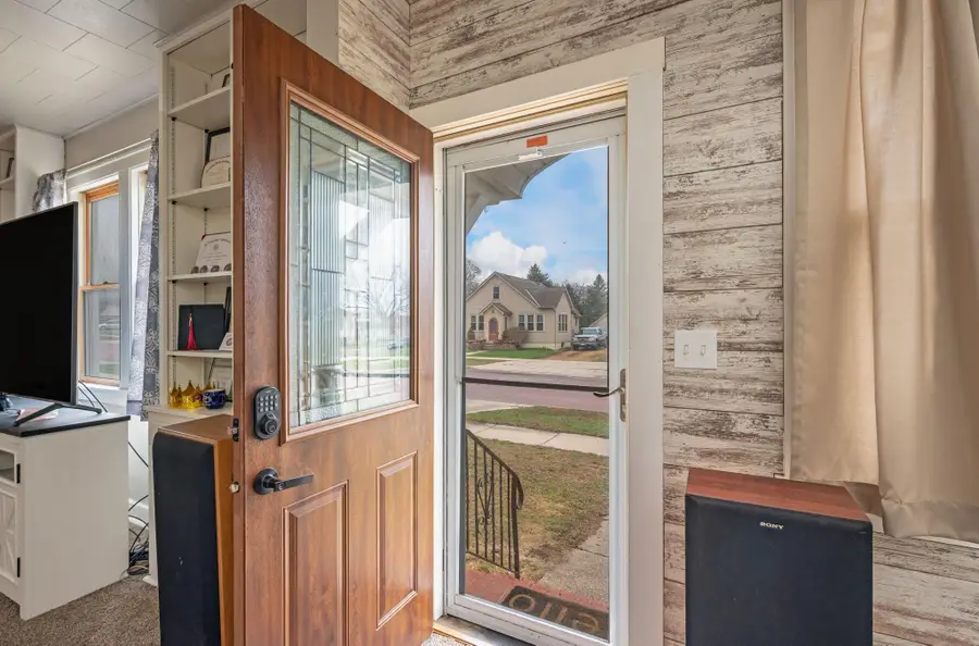 722 E 3rd Street, Fairmont, MN 56031 - #2