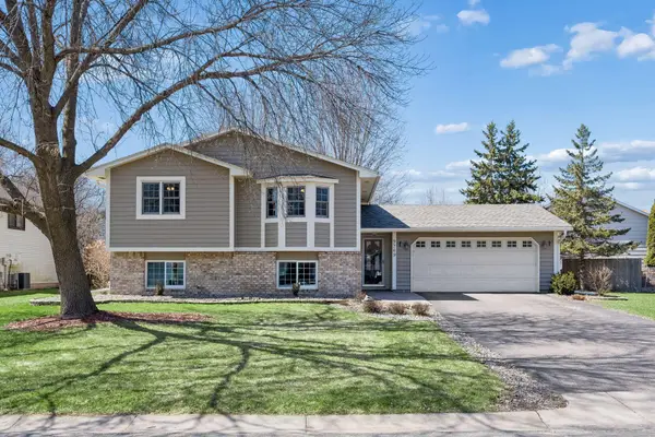 9769 Kirkwood Lane N, Maple Grove, MN 55369