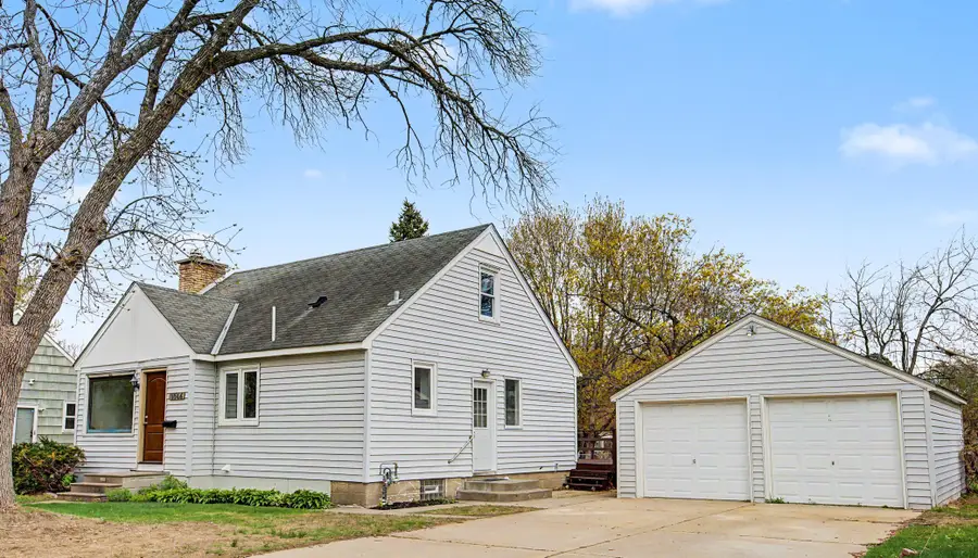 5544 Dupont Avenue N, Brooklyn Center, MN 55430 - #2