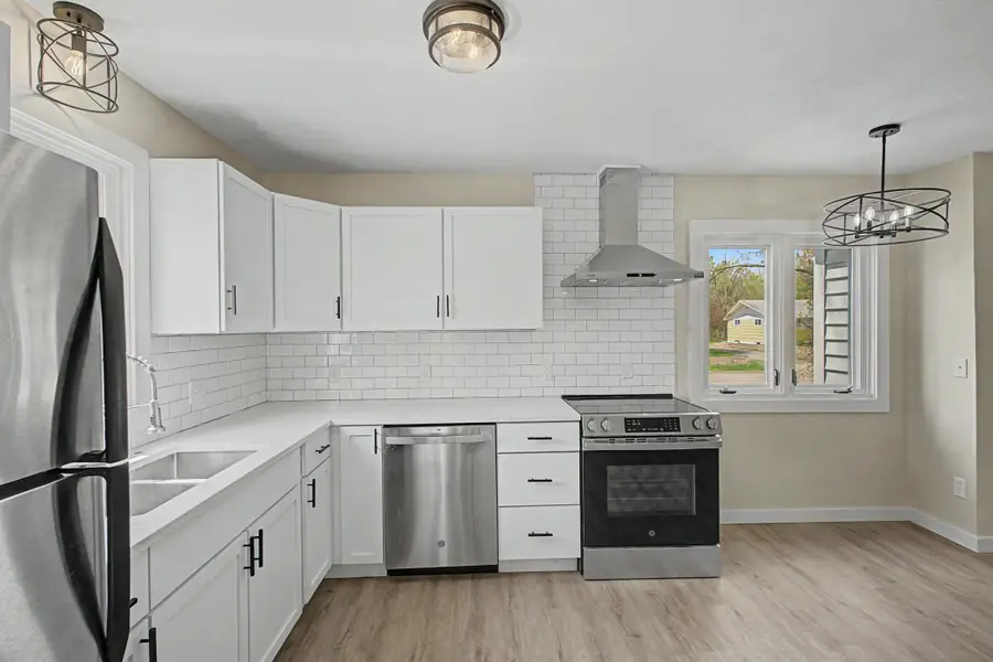 5544 Dupont Avenue N, Brooklyn Center, MN 55430 - #3