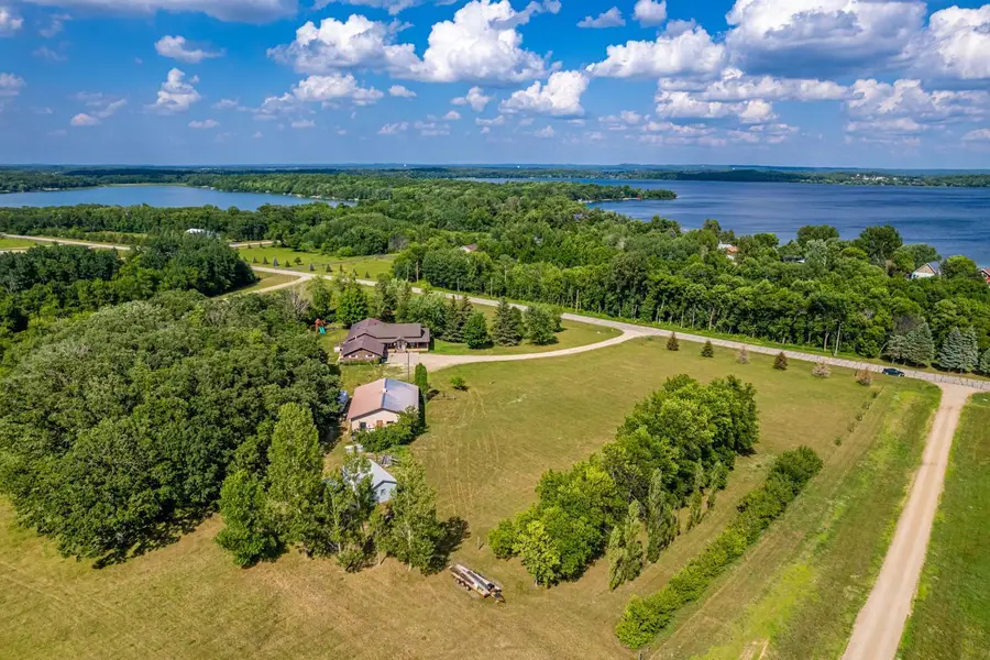 13520 W Lake Sallie Drive, Detroit Lakes, MN 56501 - #2