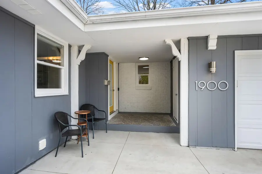 1900 Maryland Avenue N, Golden Valley, MN 55427 - #2