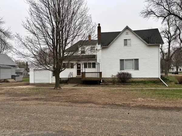 195 S Monroe Street, Thompson, IA 50478