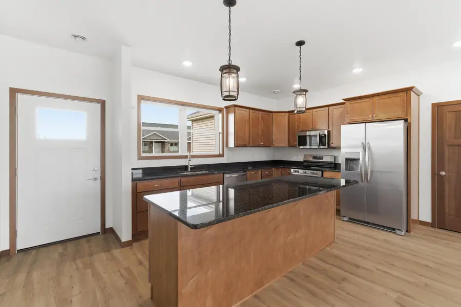 424 22nd Avenue Nw, Waseca, MN 56093 - #2