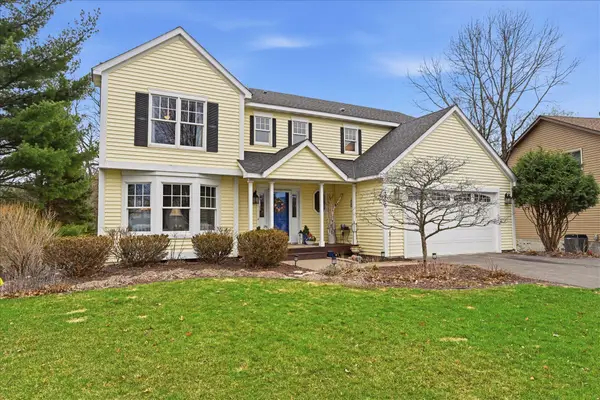 356 69th Street N, Mahtomedi, MN 55115