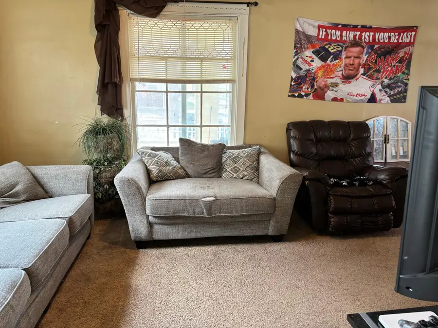 606 Minnesota Avenue, Albert Lea, MN 56007 - #3