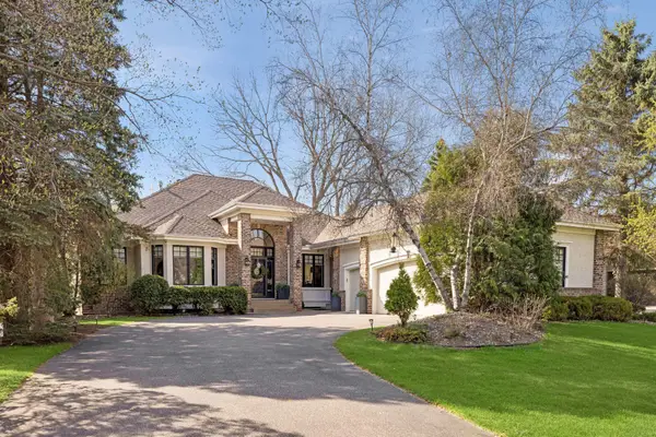 9250 Breckenridge Lane, Eden Prairie, MN 55347