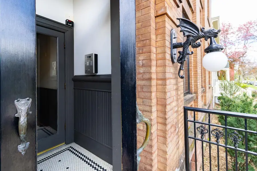 512 Laurel Avenue #5, Saint Paul, MN 55102 - #3