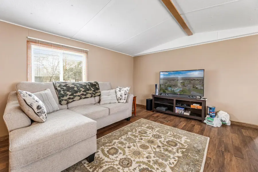 440 N 1st Street, Kellogg, MN 55945 - #3