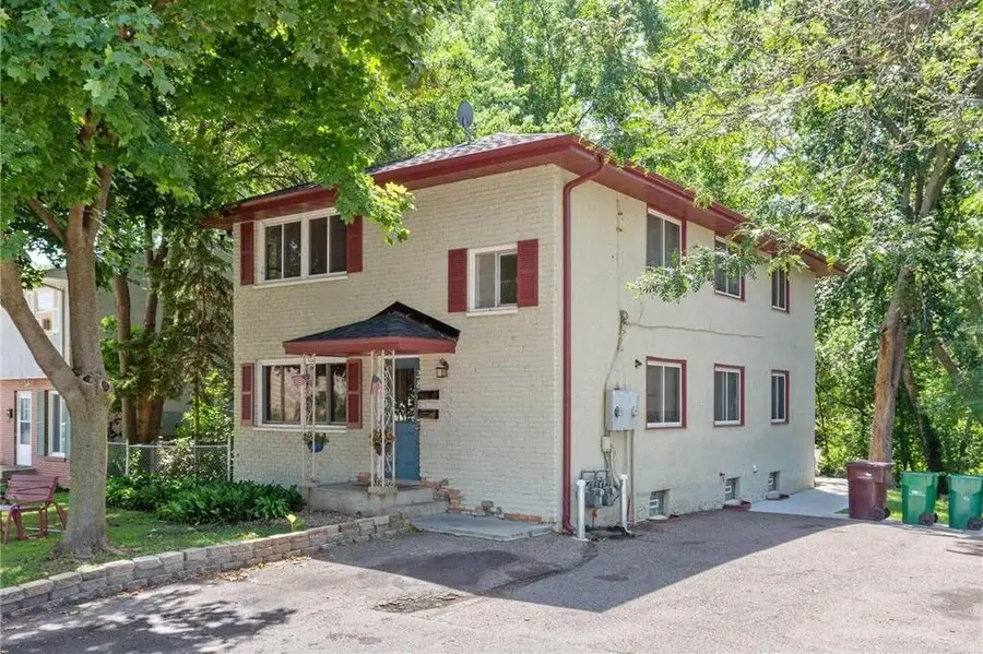 3829 Lake Drive Avenue N, Robbinsdale, MN 55422 - #2