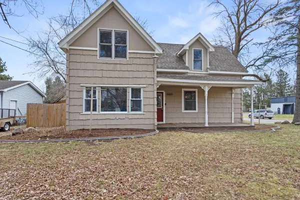 30675 Olinda Trail, Lindstrom, MN 55045