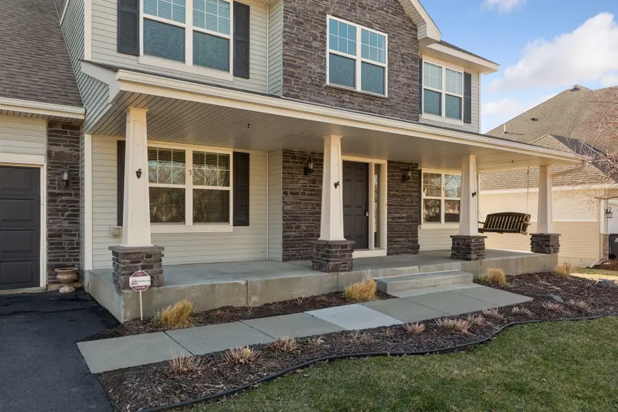 260 Liberty Heights Drive, Chaska, MN 55318 - #2