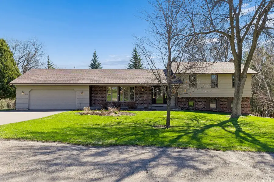 1120 Vagabond Lane N, Plymouth, MN 55447 - #2