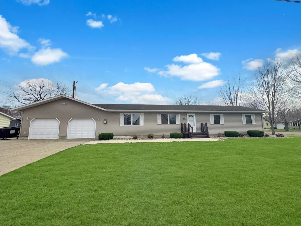 3180 30th Street, Slayton, MN 56172 - #1