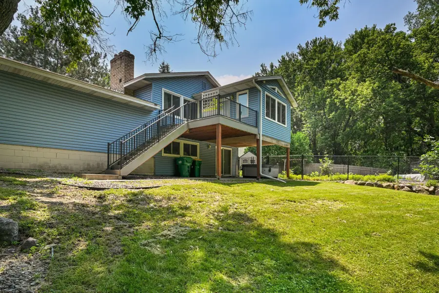 6215 Cavell Avenue N, Brooklyn Park, MN 55428 - #2