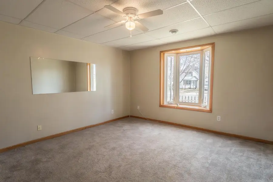 1028 Livingston Avenue, West Saint Paul, MN 55118 - #3