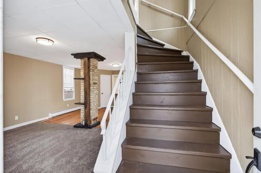 80 Geranium Avenue W, Saint Paul, MN 55117 - #3