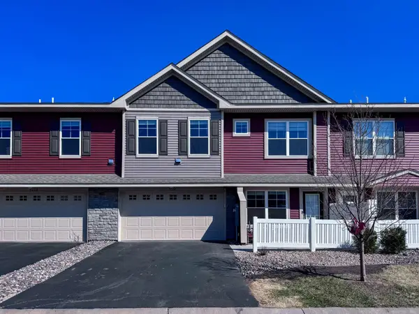 7224 Elmo Court, Lino Lakes, MN 55038