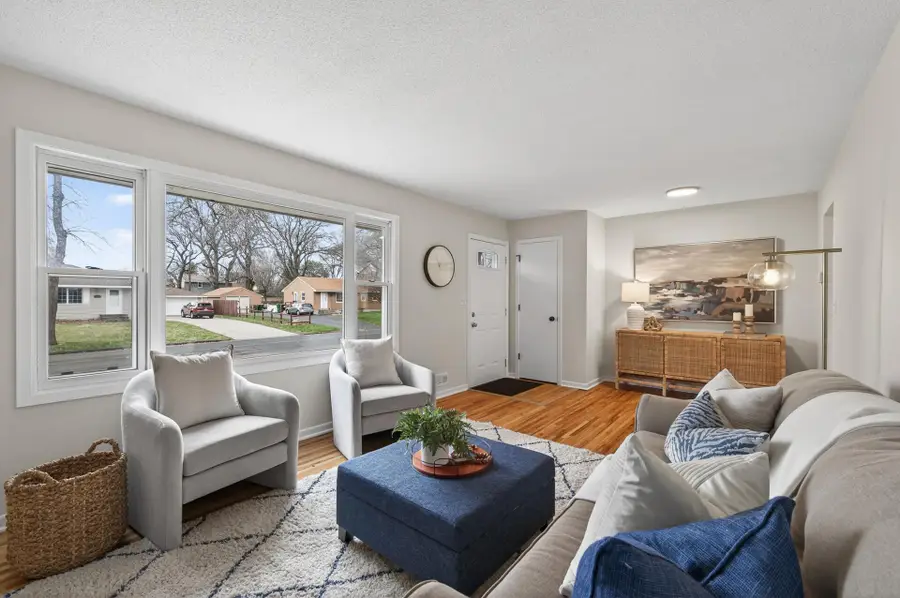 10401 Terrace Road Ne, Blaine, MN 55434 - #2