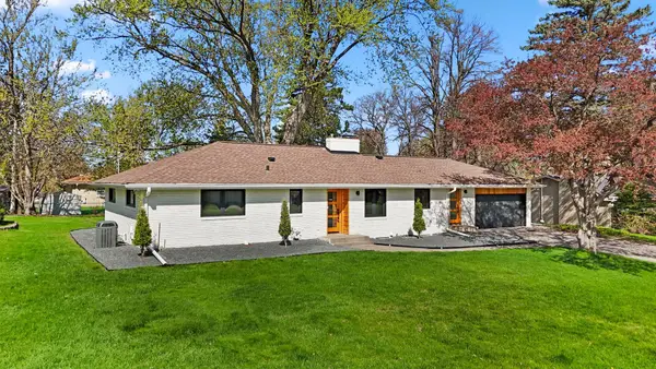 2445 Holton Street, Roseville, MN 55113