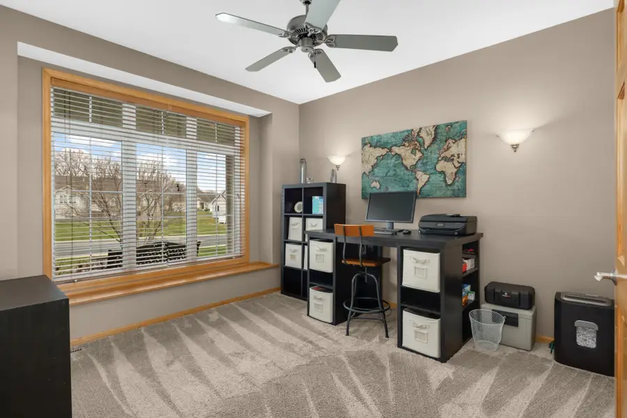 3900 Meadowview Terrace, Saint Bonifacius, MN 55375 - #3