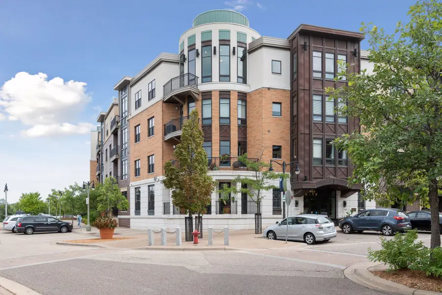 3709 Grand Way #128, Saint Louis Park, MN 55416 - #2