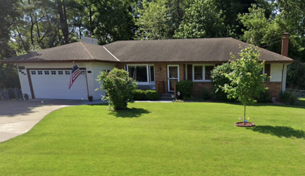 2199 Long Lake Road, New Brighton, MN 55112
