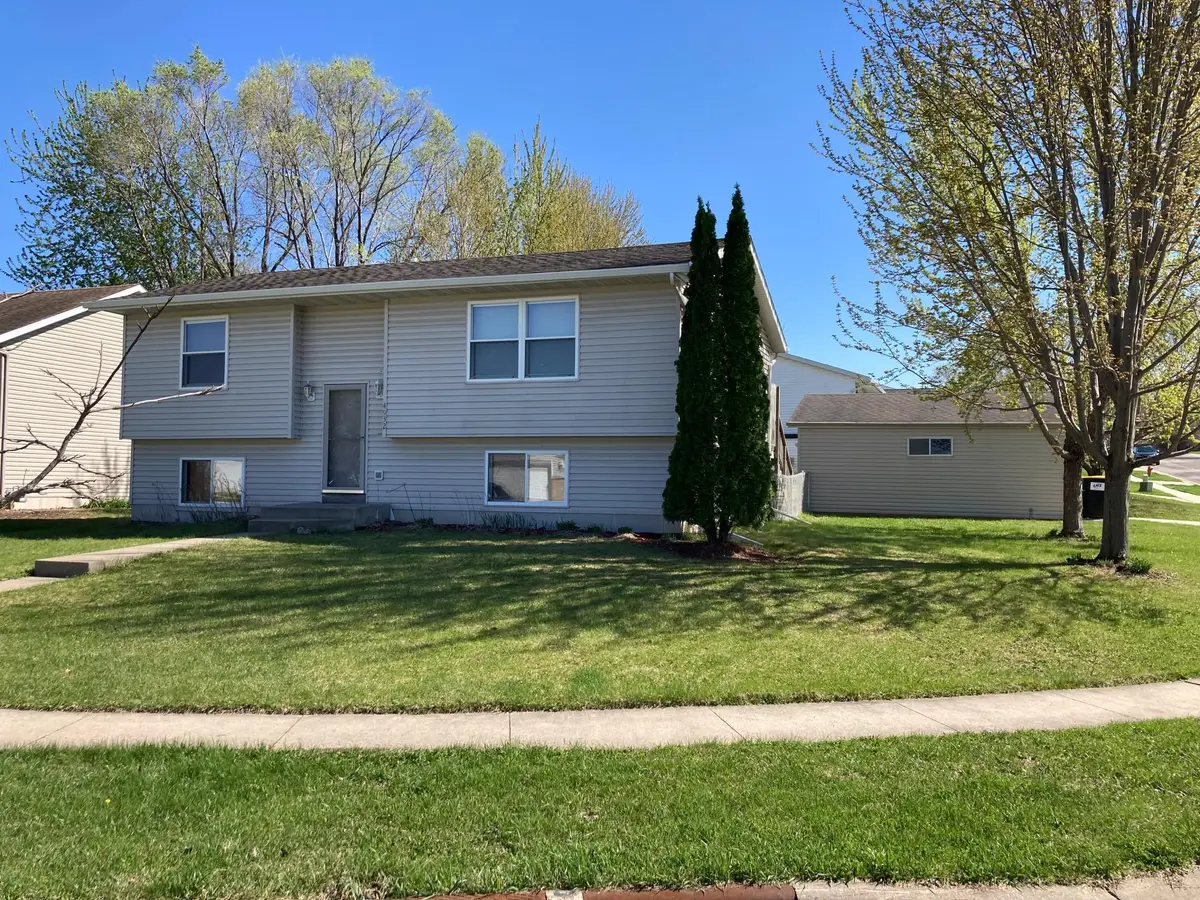 4932 NW 10th Street Nw, Rochester, MN 55901 - #1