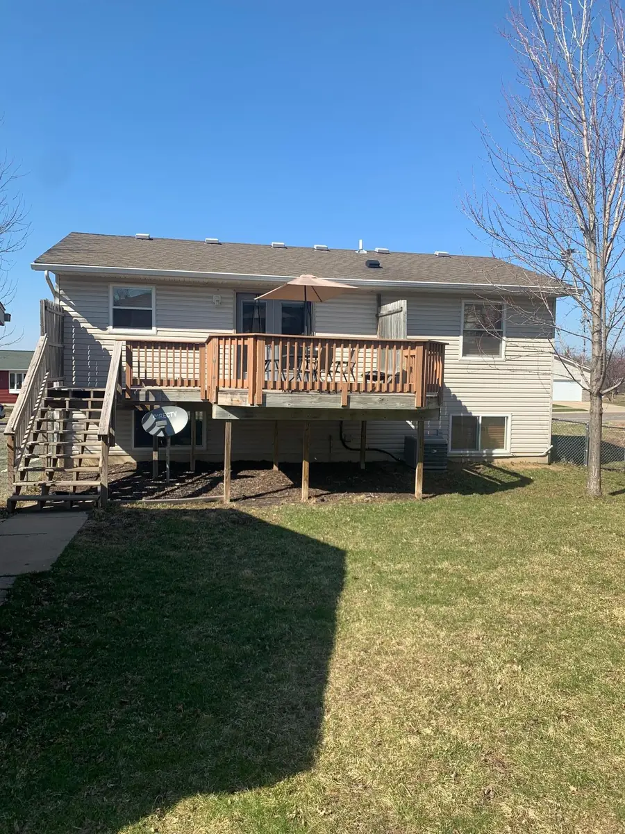 4932 NW 10th Street Nw, Rochester, MN 55901 - #2