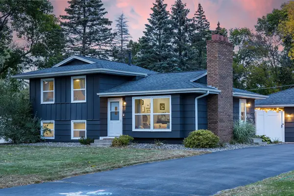 16610 Gannon Avenue W, Rosemount, MN 55068