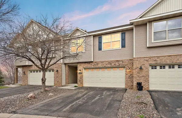 8532 Lakeview Terrace, Savage, MN 55378