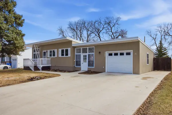 305 4th Street Ne, Dilworth, MN 56529