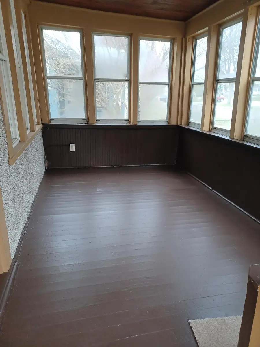 583 Pascal Street N, Saint Paul, MN 55104 - #3