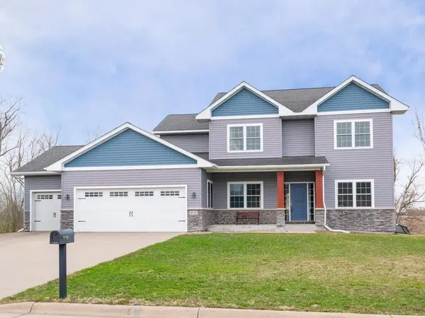 956 Farmers Ridge Trail, Belle Plaine, MN 56011