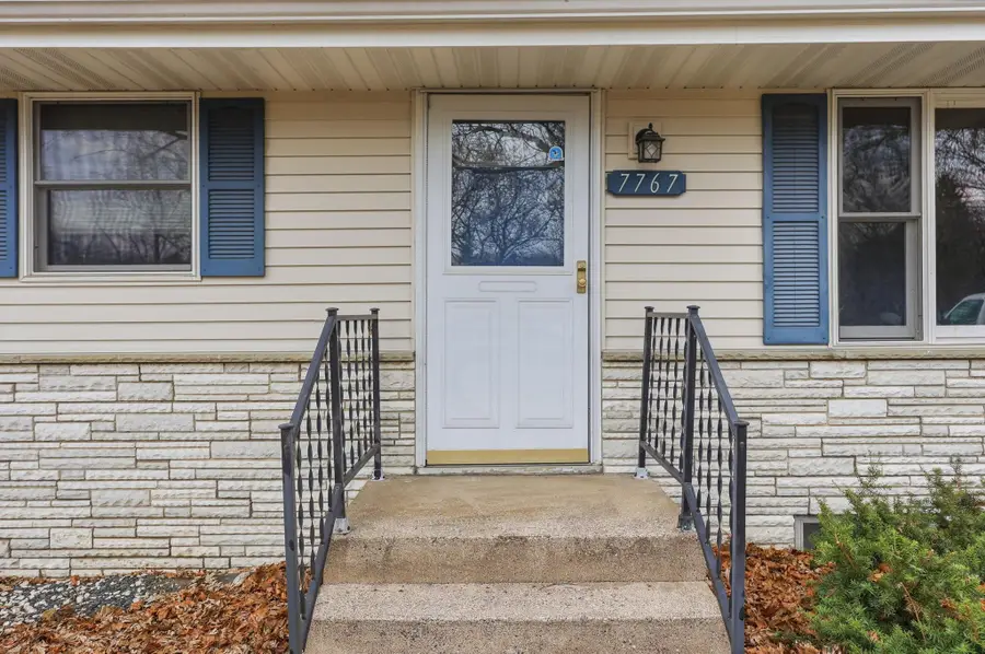 7767 Eastwood Road, Mounds View, MN 55112 - #3