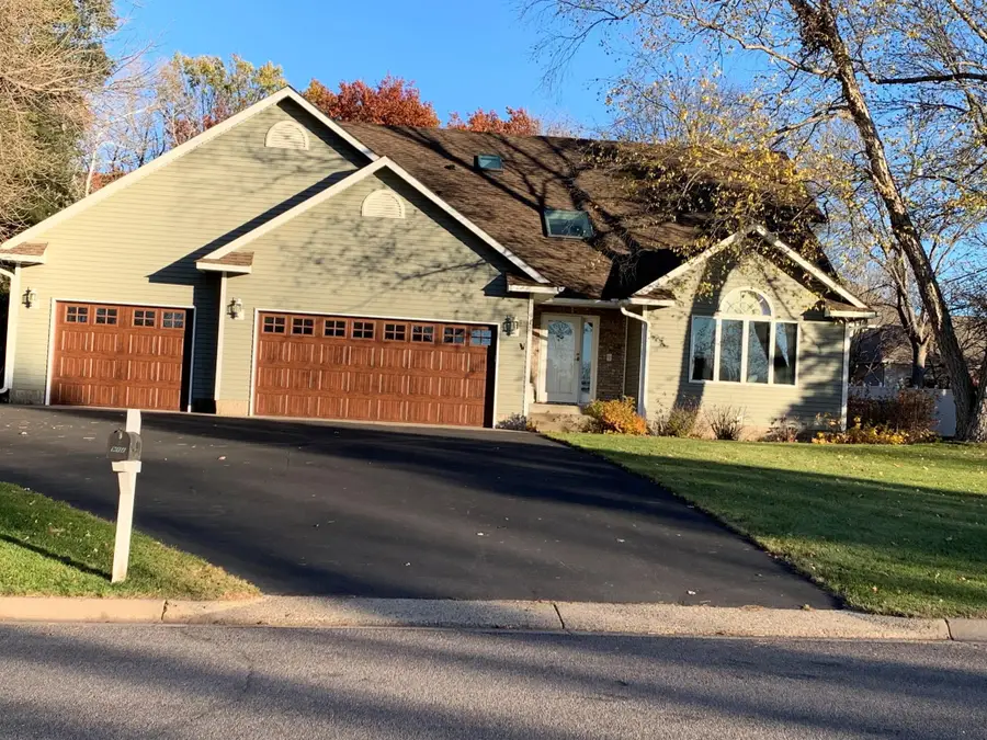 912 10th Avenue N, Sartell, MN 56377 - #2