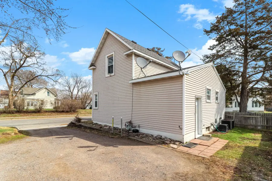 157 9th Avenue N, Waite Park, MN 56387 - #3