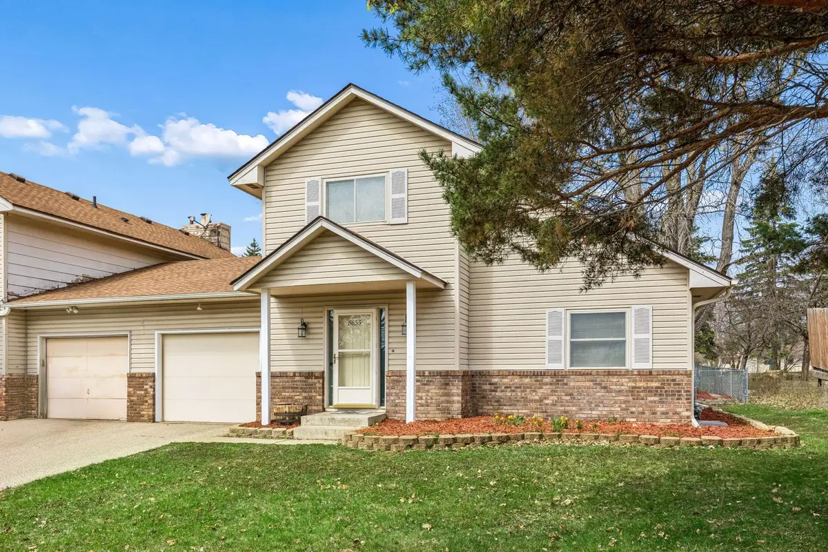 8655 135th Street W, Apple Valley, MN 55124 - #1