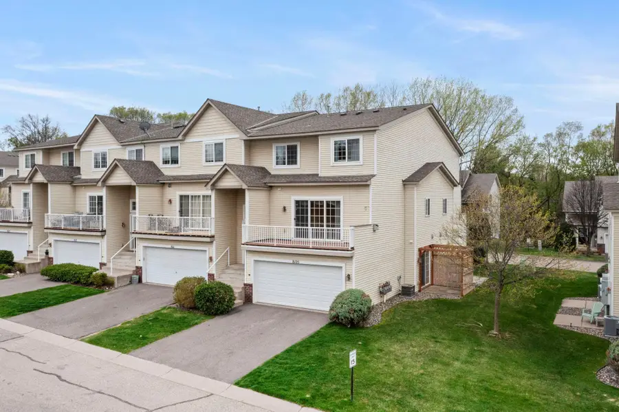 8105 Darcy Lane, Inver Grove Heights, MN 55076 - #2
