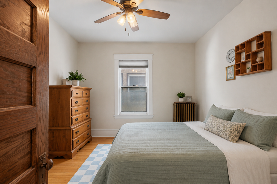 2535 Aldrich Avenue S, Minneapolis, MN 55405 - #3