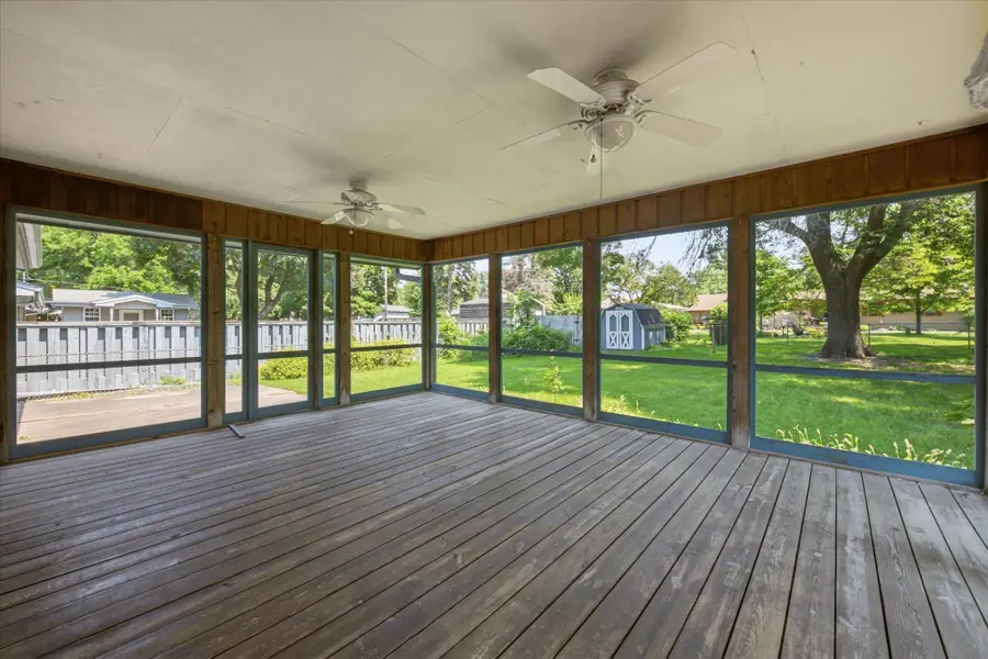 2273 Pleasant View Drive, New Brighton, MN 55112 - #2