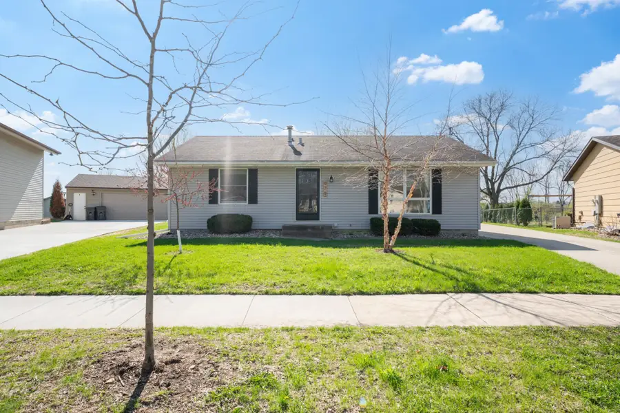 976 22nd Street Se, Rochester, MN 55904 - #2