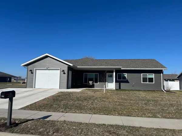 306 Oslo Avenue, Marshall, MN 56258