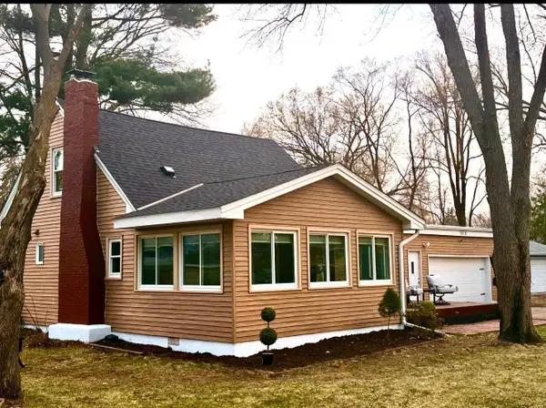 1818 3rd Street, White Bear Lake, MN 55110