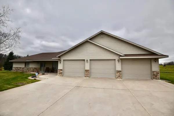 12221 85th Avenue, Milaca, MN 56353