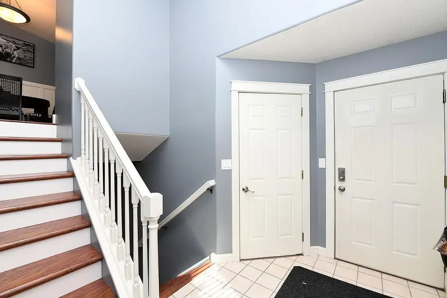 4254 39 1/2 Avenue S, Fargo, ND 58104 - #2