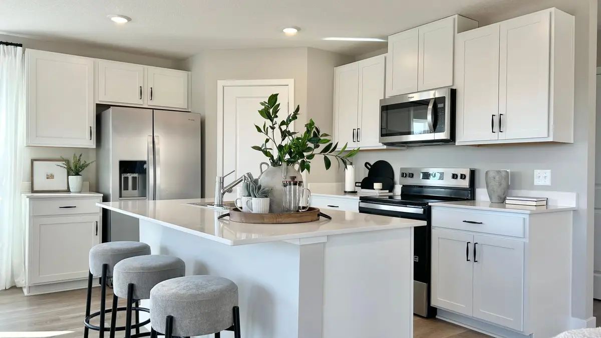 1686 Zumbro Avenue, Shakopee, MN 55379 - #1