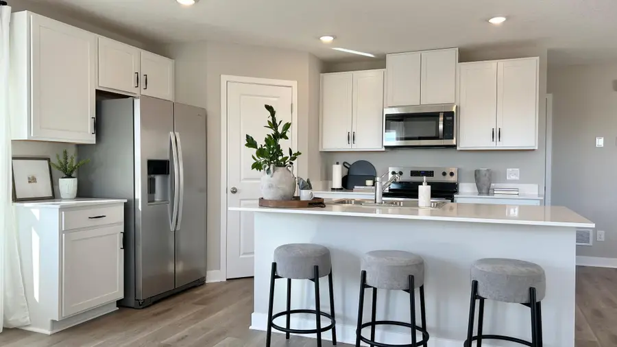 1686 Zumbro Avenue, Shakopee, MN 55379 - #2